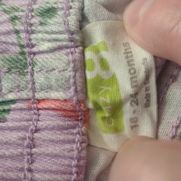 Baby girls Crazy 8 shorts size 18-24months.. - Picture 5 of 8